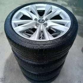 Lexus dyska pakryska