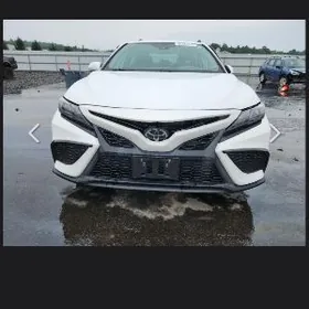 Toyota Camry 2022