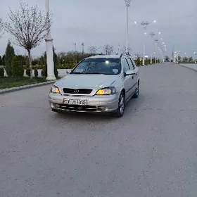 Opel Astra 2000