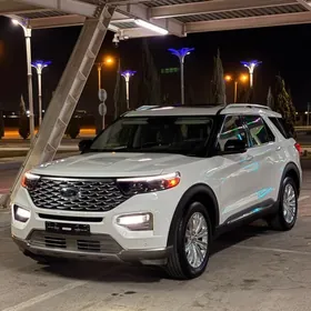 Ford Explorer 2021