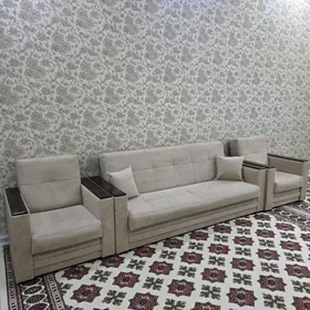 satlyk  troyka diwan