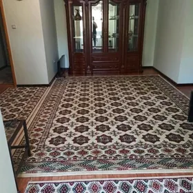 продается 3 ком 3 этаж!