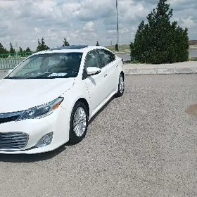 Toyota Avalon 2013