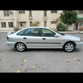 Renault Laguna 1 2001