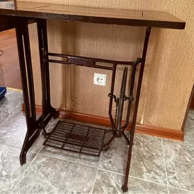 стол для швейной машинки