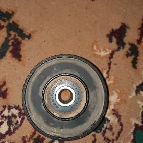 натяжной ролик