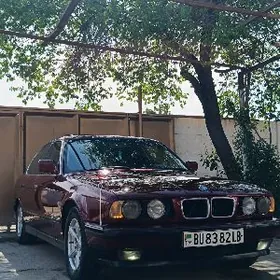 BMW 525 1990
