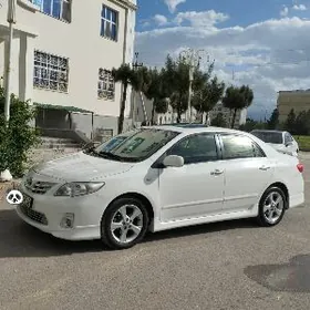 Toyota Corolla 2013