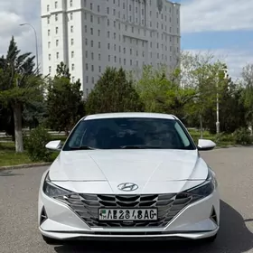 Hyundai Elantra 2021