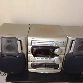 музыкальный центр