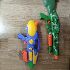 детские водяные пистолеты