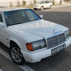 Mercedes-Benz 230E 1994