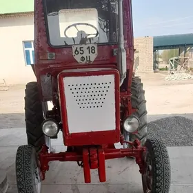 MTZ T-28 1980