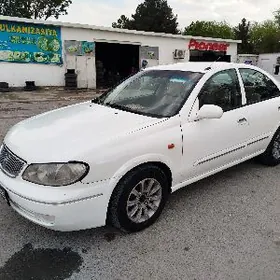 Nissan Sunny 2004