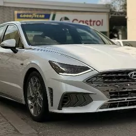 Hyundai Sonata 2021