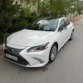Lexus ES 350 2019