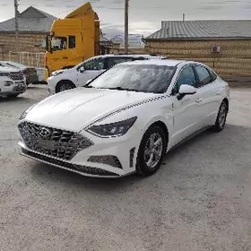 Hyundai Sonata 2021