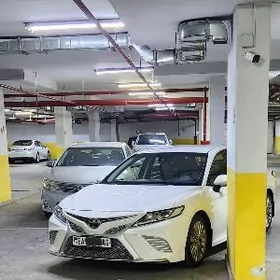 Toyota Camry 2017