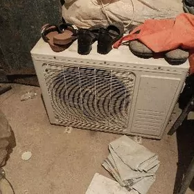 Сплит Акира 12