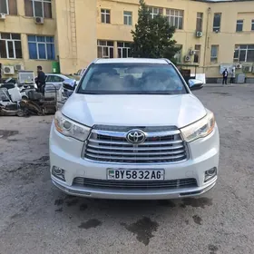 Toyota Highlander 2015