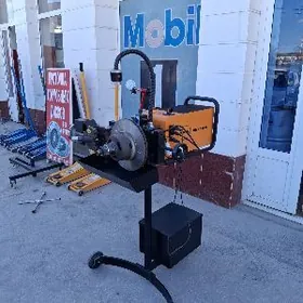 токарный станок