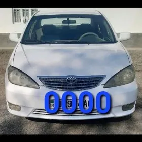 Toyota Camry 2004