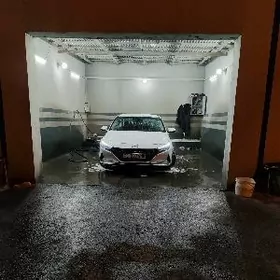 Hyundai Elantra 2021