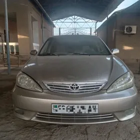 Toyota Camry 2003