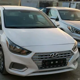 Hyundai Accent 2021