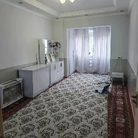 2 nji etaj 2 komnat eksp jaý