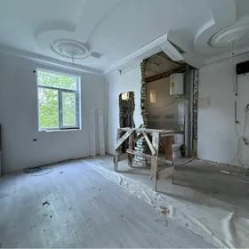 1 ком в 2х 30 мкр Свобода