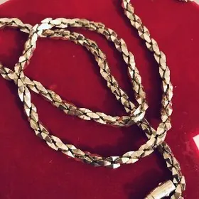 gyzyl Yerewan 3 D bolt sepocka