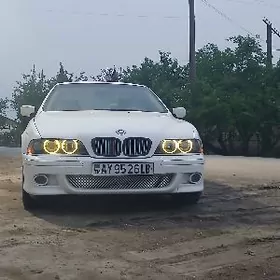 BMW E39 2001