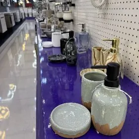 АКСЕССУАРЫ ДЛЯ ВАННОЙ КОМНАТЫ