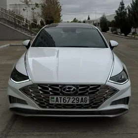 Hyundai Sonata 2021