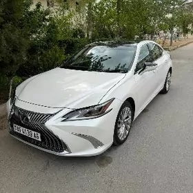 Lexus ES 350 2019