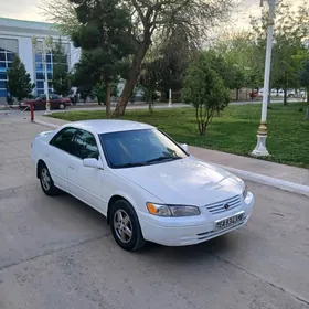 Toyota Camry 1999