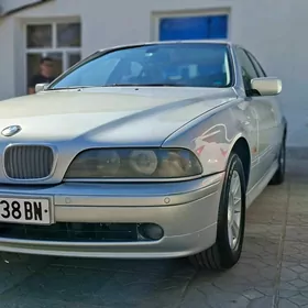 BMW E39 2002
