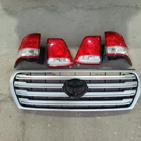 задние фары 200 ланндкрузер