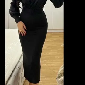 Женское чёрное платье XL