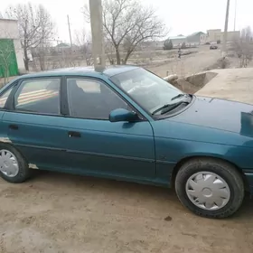 Opel Astra 1992