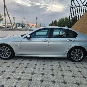 BMW F10 2016