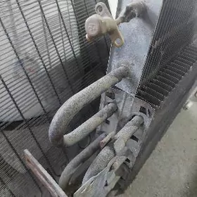 Isparitel radiator holadinnek