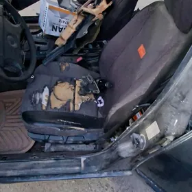 Bmw 3 sidenya komplekt