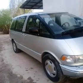 Toyota Previa 1993