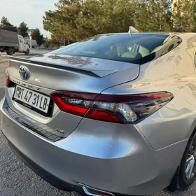 Toyota Camry 2022