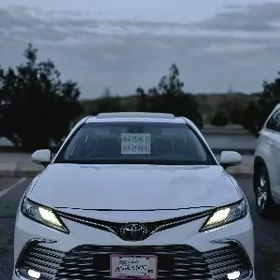 Toyota Camry 2022
