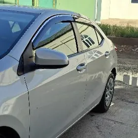 Toyota Corolla 2018