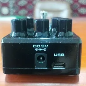 ДИСТОШН ДЛЯ ГИТАРЫ "NUX"