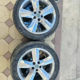 17lik hrom corolla diska